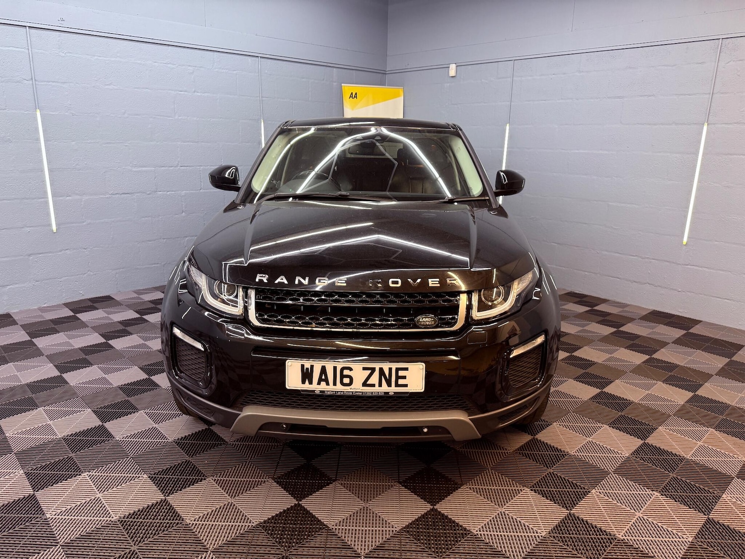 Used Land Rover Range Rover Evoque 2016 for sale - 76994005: Photo 3