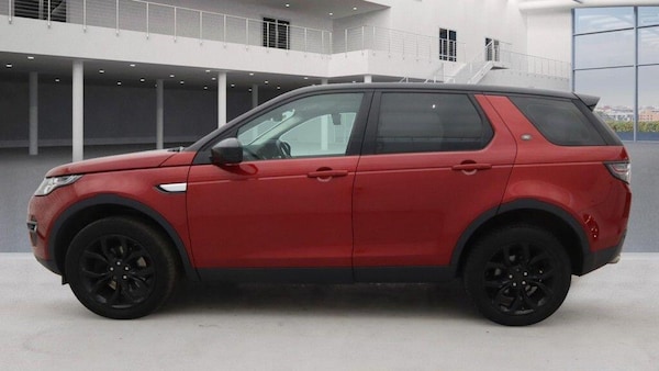 Used Land Rover Discovery Sport 2016 for sale - 76259518: Photo 4