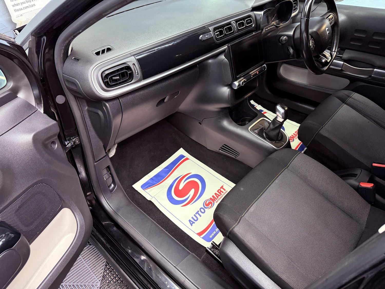 Used Citroen C3 2018 for sale - 76360307: Photo 11