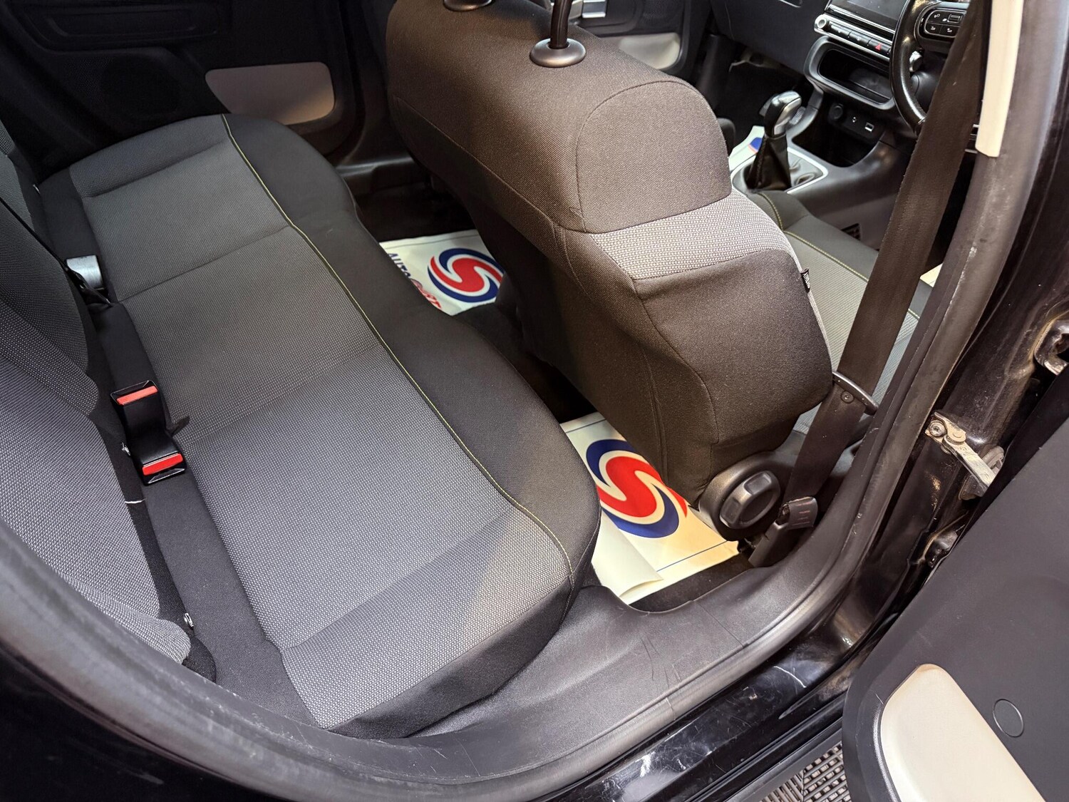 Used Citroen C3 2018 for sale - 76360307: Photo 17