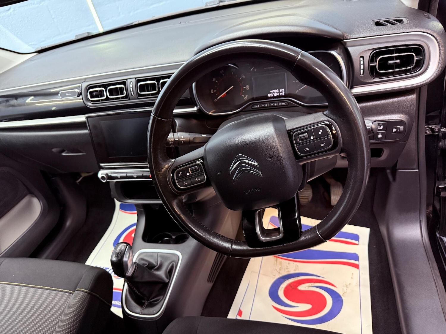 Used Citroen C3 2018 for sale - 76360307: Photo 46