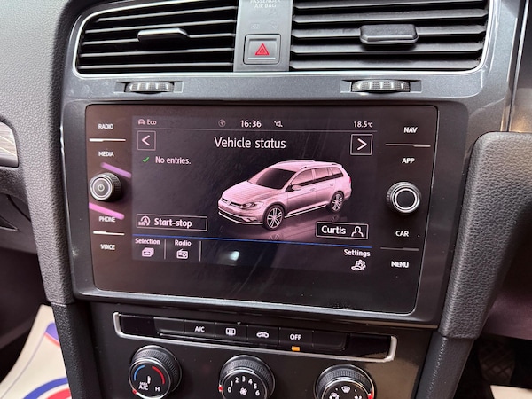 Used Volkswagen Golf 2017 for sale - 76152500: Photo 10