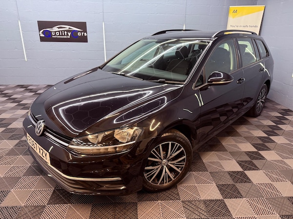 Used Volkswagen Golf 2017 for sale - 76152500: Photo 1