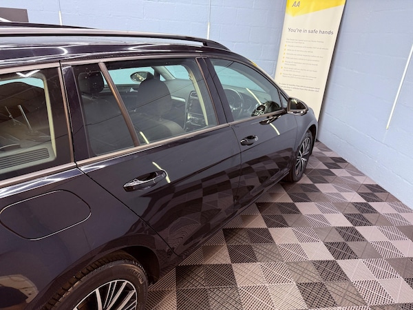 Used Volkswagen Golf 2017 for sale - 76152500: Photo 41