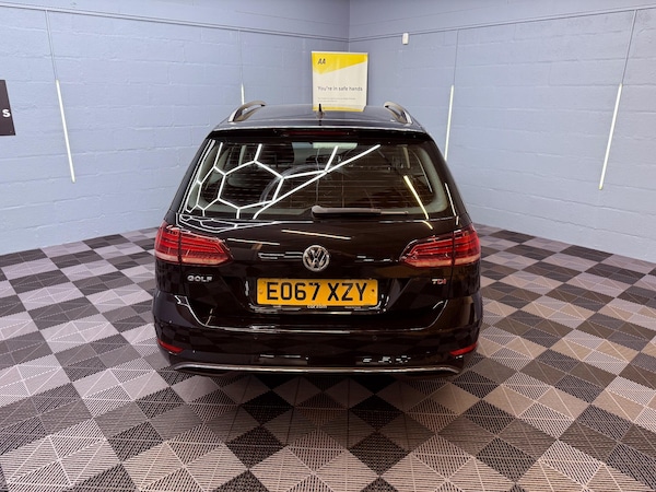Used Volkswagen Golf 2017 for sale - 76152500: Photo 51