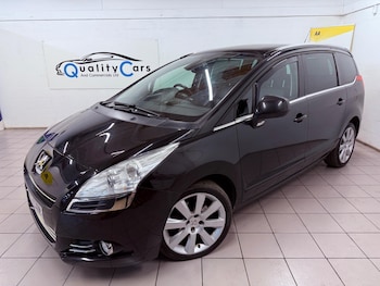 Peugeot - 5008
