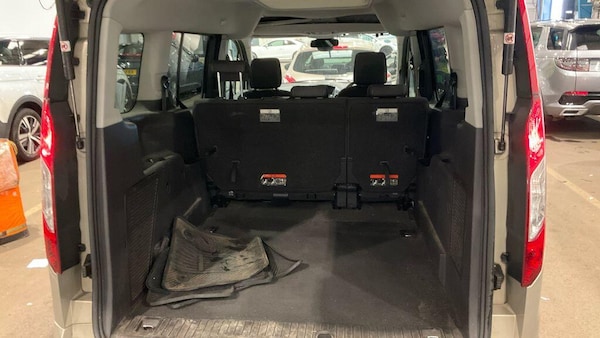Used Ford Grand Tourneo Connect 2014 for sale - 76259513: Photo 11