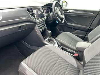 Used Volkswagen T-Roc 2021 for sale - 74314438: Photo