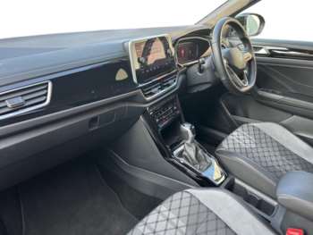 Used Volkswagen T-Roc 2023 for sale - 74178042: Photo