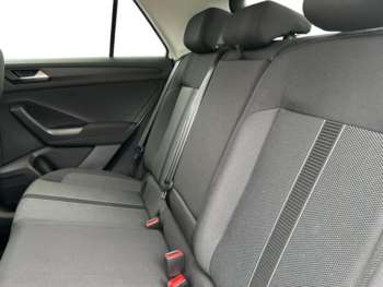 Used Volkswagen T-Roc 2024 for sale - 74178238: Photo