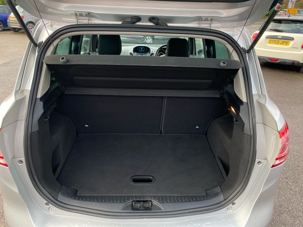 Used Ford B-MAX 2017 for sale - 76707110: Photo 22