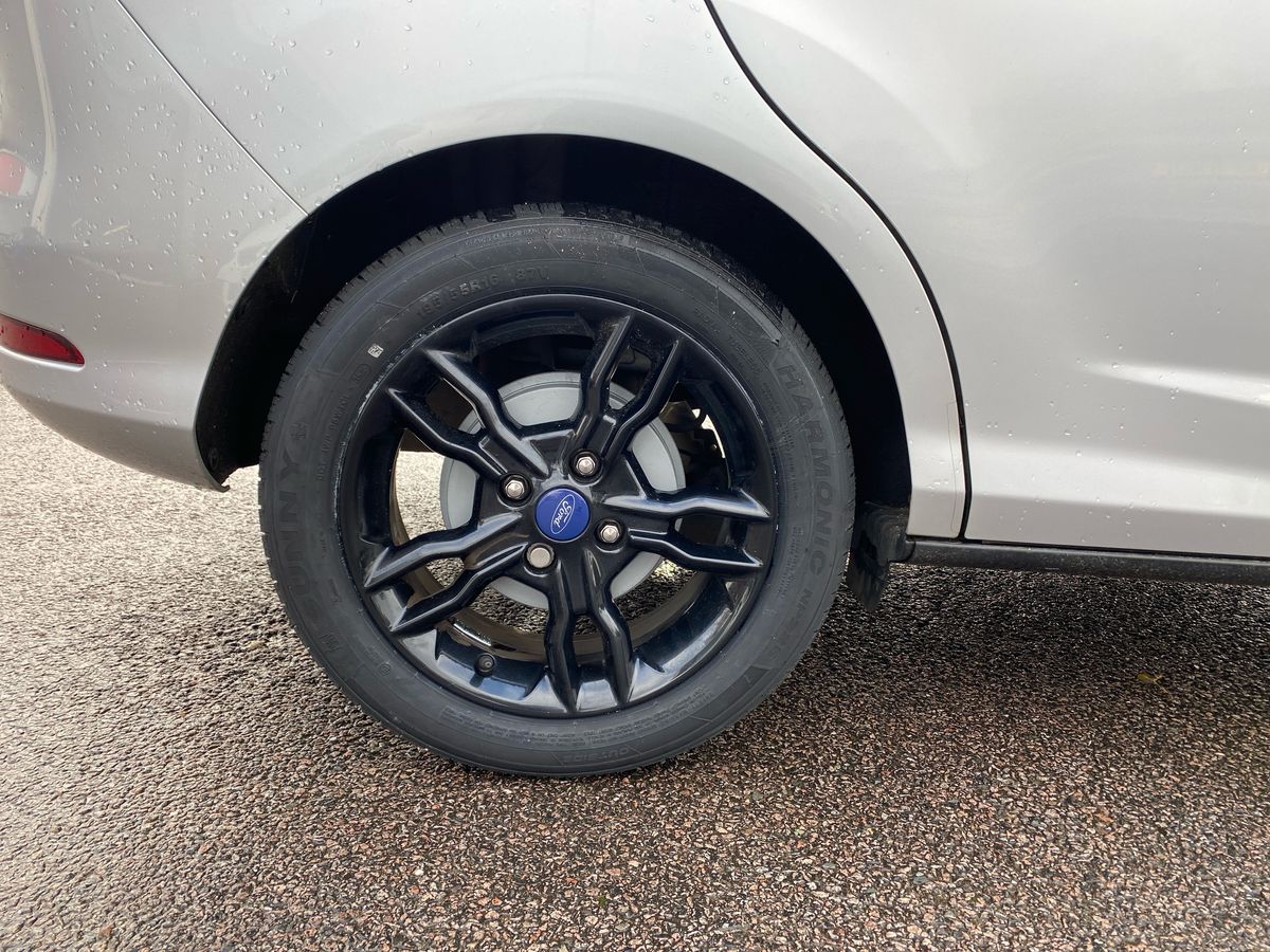 Used Ford B-MAX 2017 for sale - 76707110: Photo 24