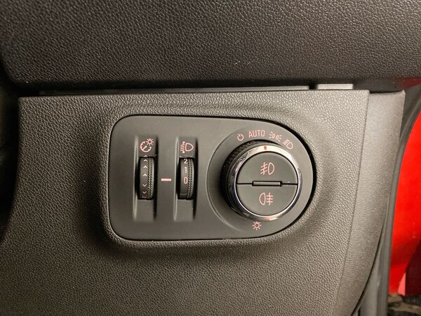 Used Vauxhall Corsa 2019 for sale - 76044264: Photo 33