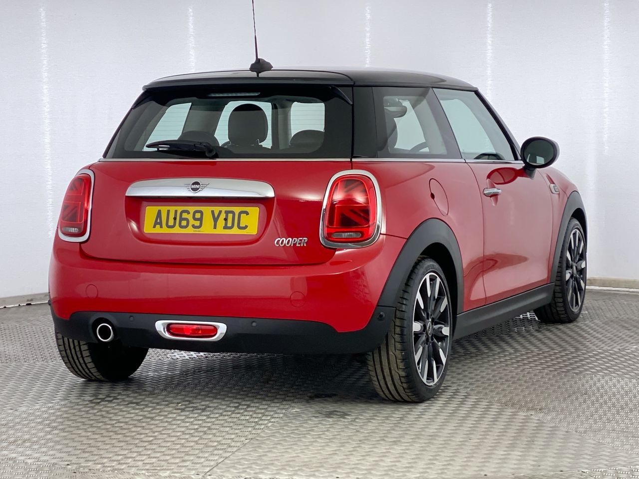 Used MINI Hatch 2019 for sale - 76461451: Photo 7