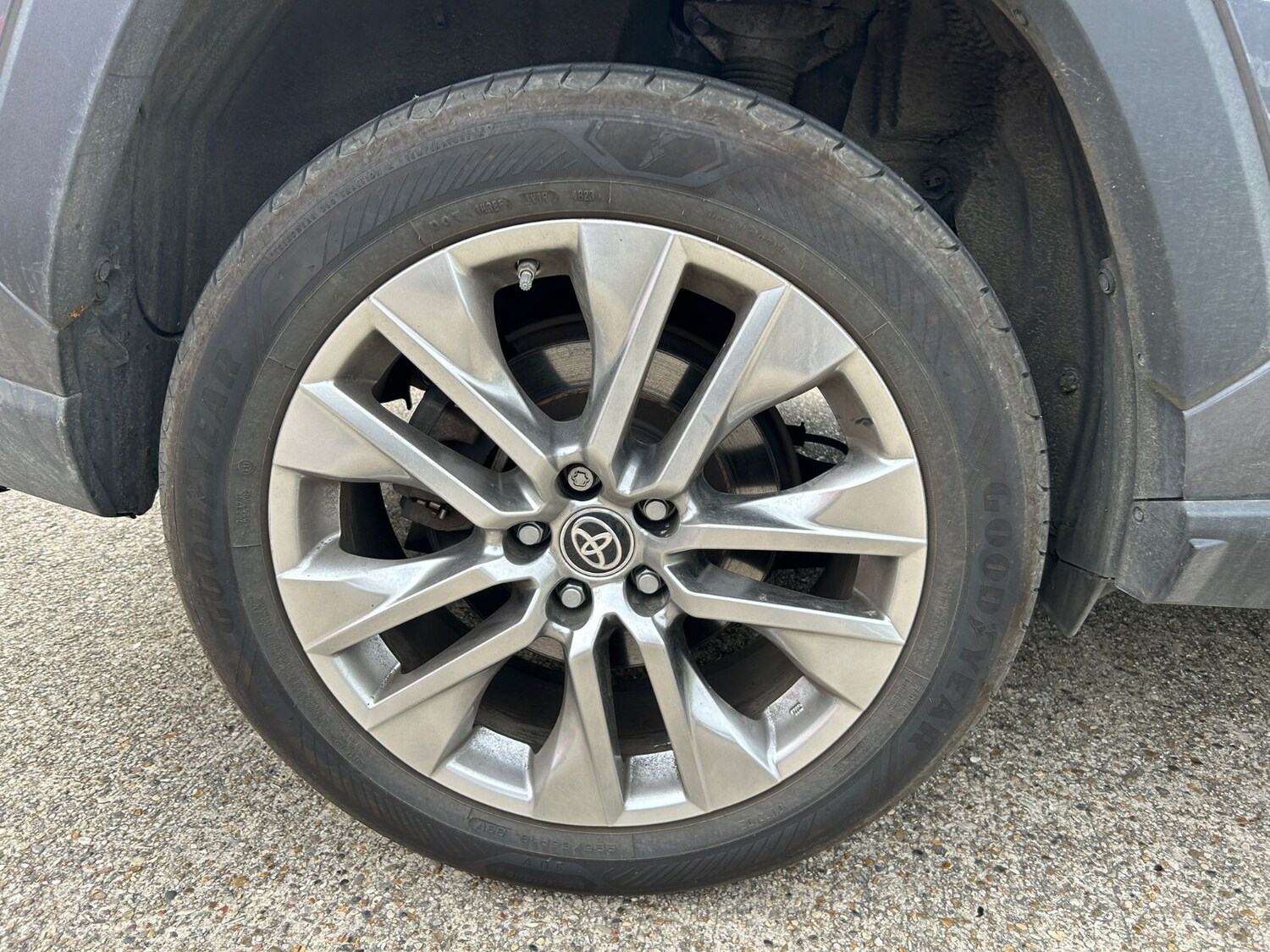 2021 Toyota RAV4 2.5 VVT-i Hybrid Excel 5dr CVT 2WD Estate Hybrid Automatic - Picture 10 of 24