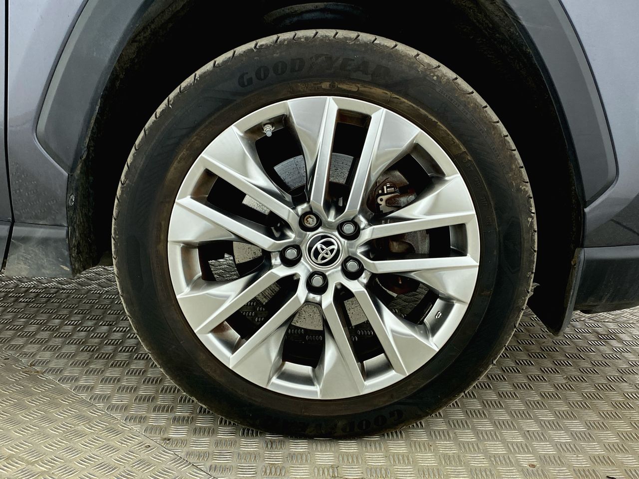 2021 Toyota RAV4 2.5 VVT-i Hybrid Excel 5dr CVT 2WD Estate Hybrid Automatic - Picture 9 of 24