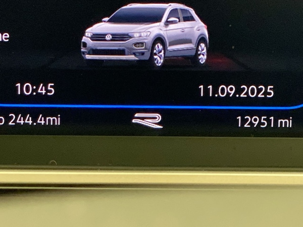 Used Volkswagen T-Roc 2023 for sale - 75894816: Photo 17