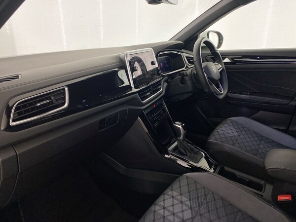 Used Volkswagen T-Roc 2023 for sale - 75894816: Photo 26