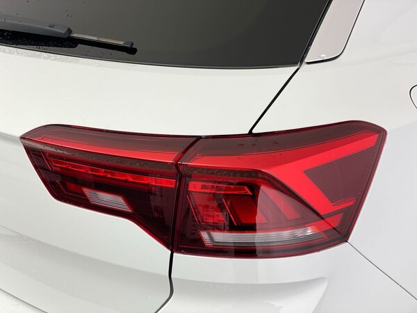 Used Volkswagen T-Roc 2023 for sale - 75894816: Photo 35