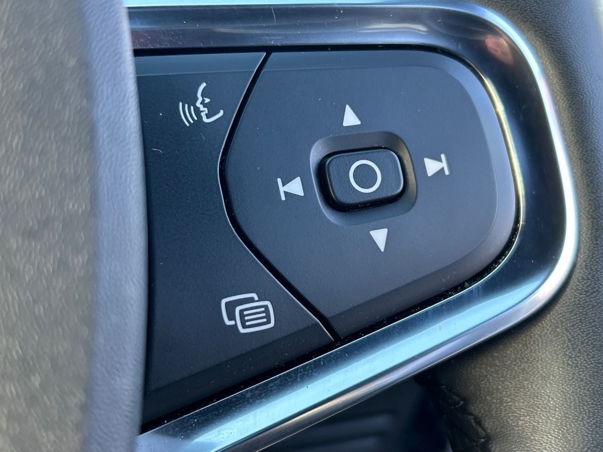 Used Volvo XC40 for sale - 78024974: Photo 20