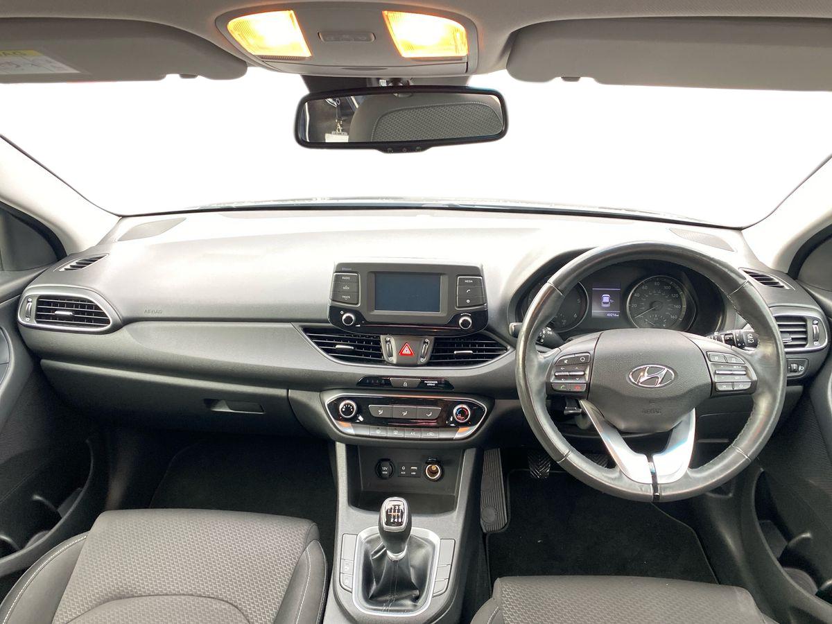 Used Hyundai i30 2018 for sale - 76805206: Photo 11