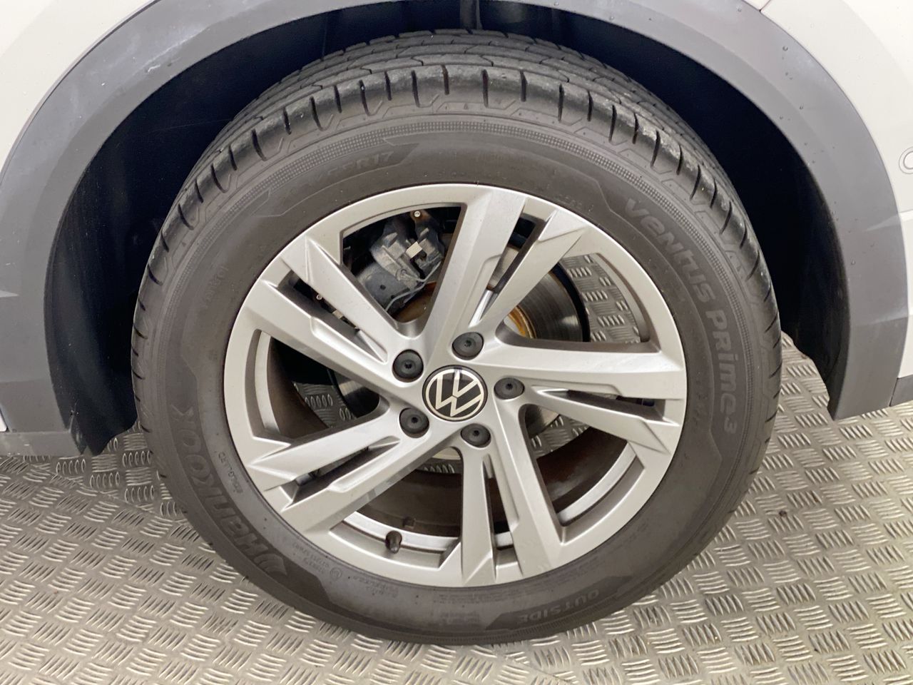 Used Volkswagen T-Roc 2023 for sale - 76461439: Photo 12