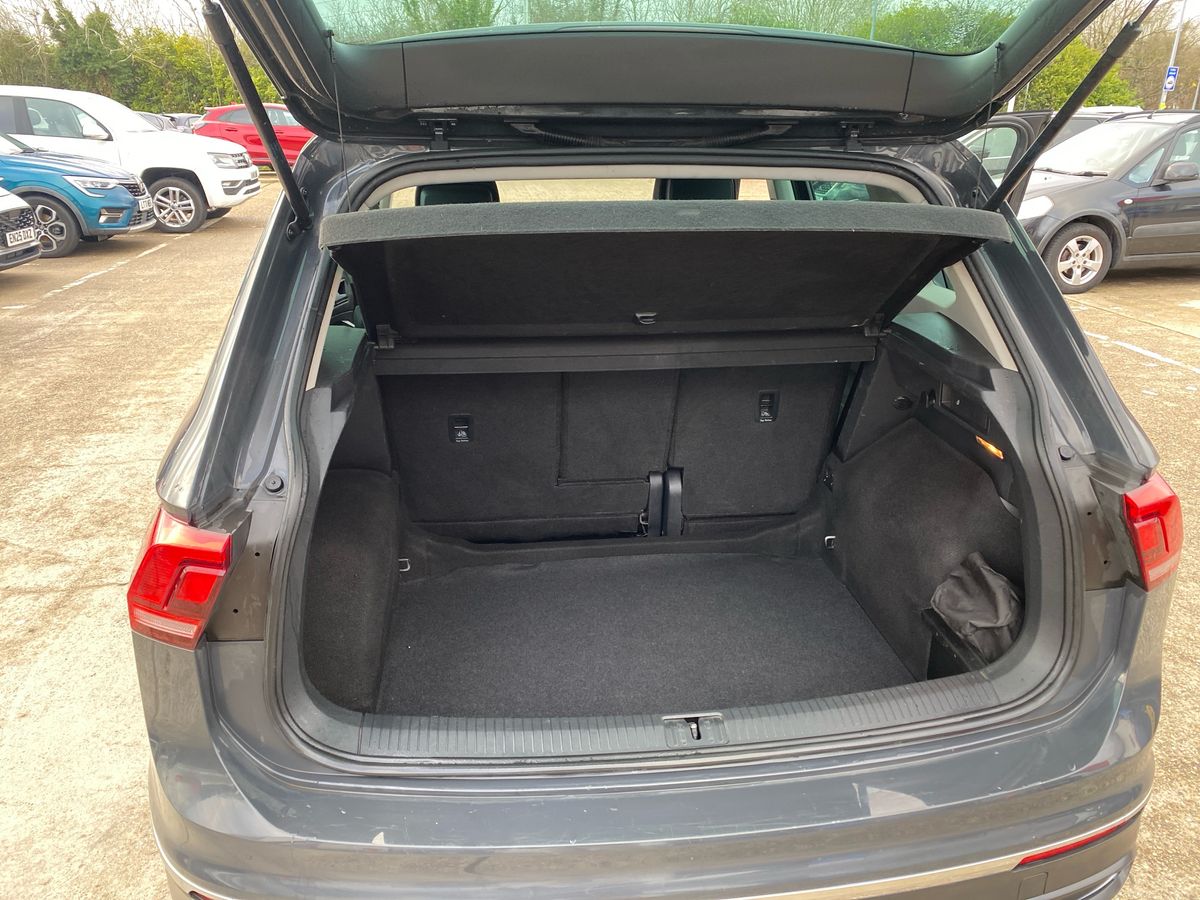Used Volkswagen Tiguan 2021 for sale - 77077677: Photo 22