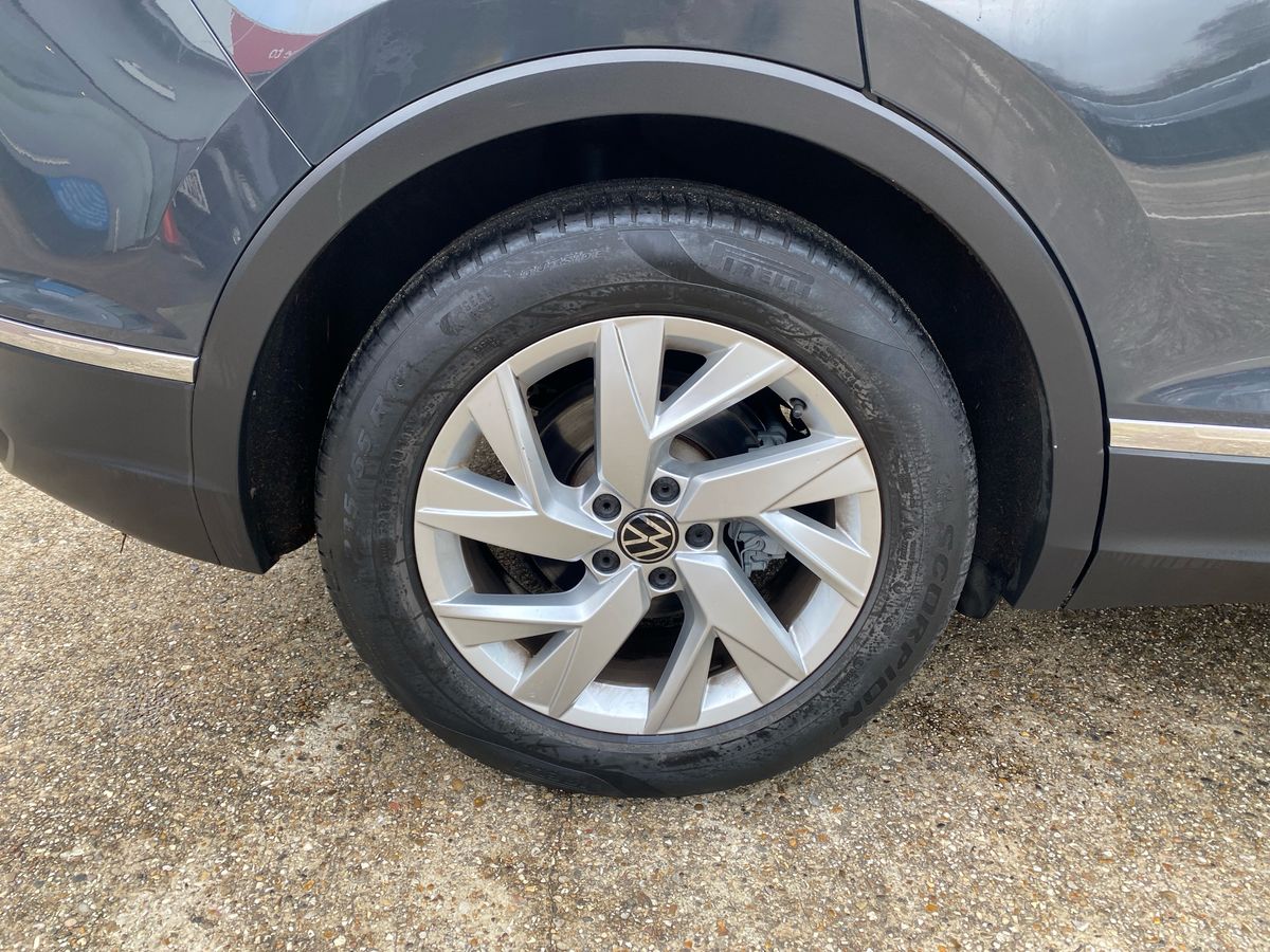 Used Volkswagen Tiguan 2021 for sale - 77077677: Photo 23