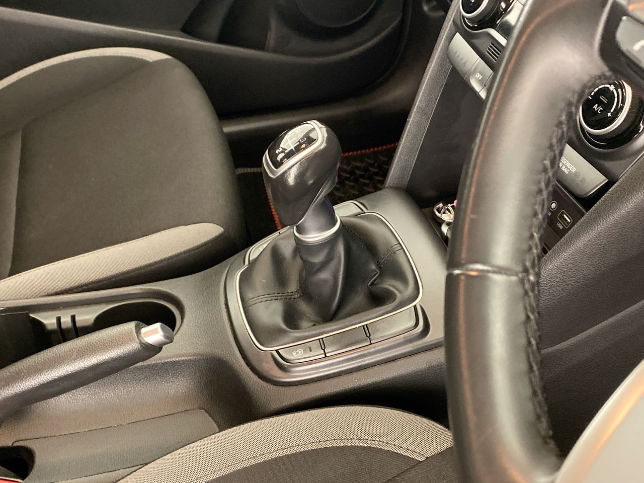 Used Hyundai KONA 2018 for sale - 76461502: Photo 21