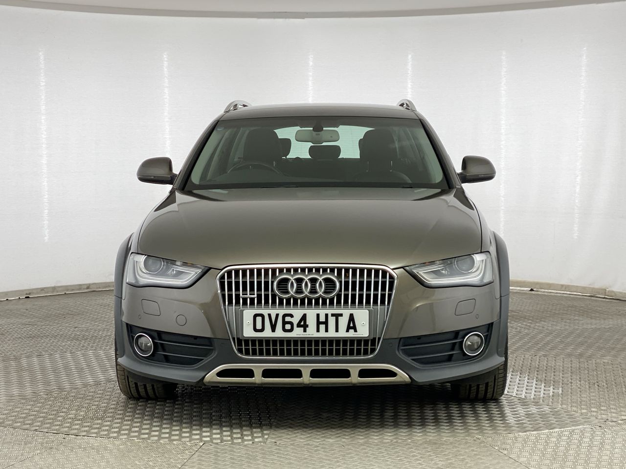 Used Audi A4 Allroad 2014 for sale - 76461437: Photo 2