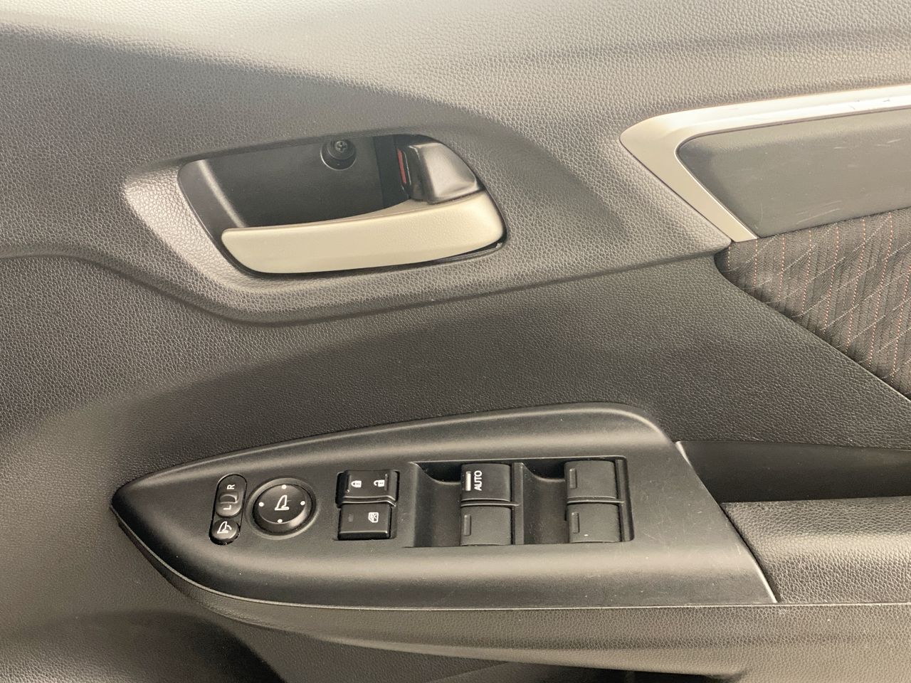 Used Honda Jazz 2019 for sale - 76461428: Photo 13