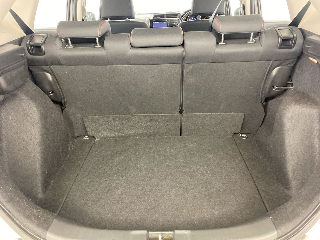 Used Honda Jazz 2019 for sale - 76461428: Photo 21