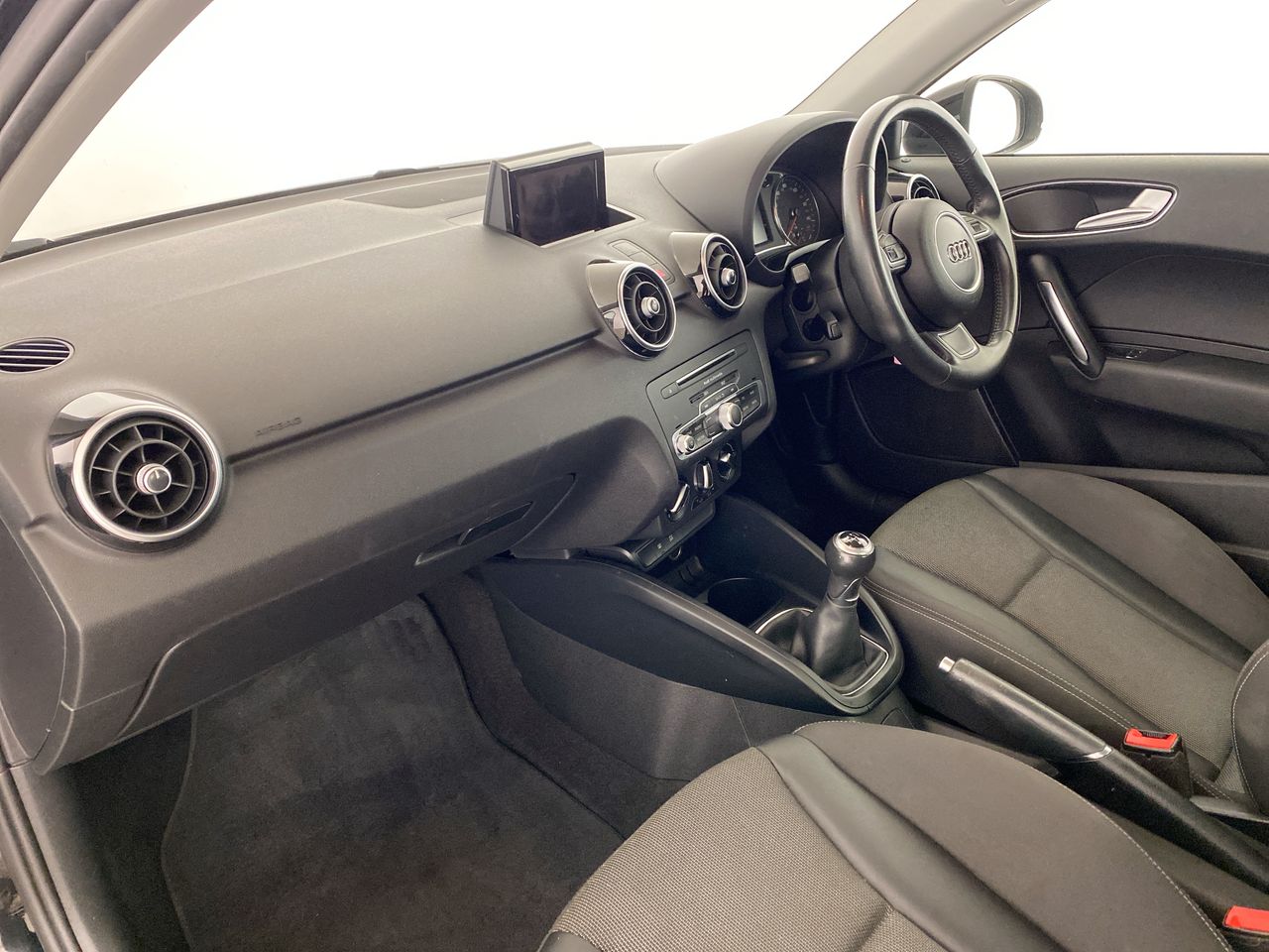 Used Audi A1 2018 for sale - 75715392: Photo 22