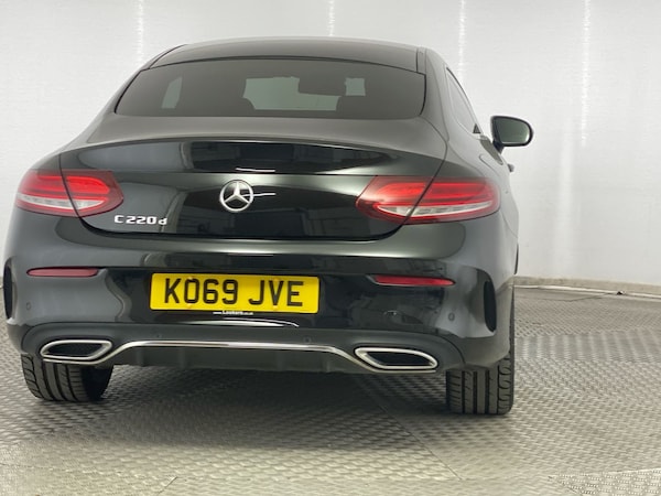 Used Mercedes-Benz C-Class 2020 for sale - 76208822: Photo 6