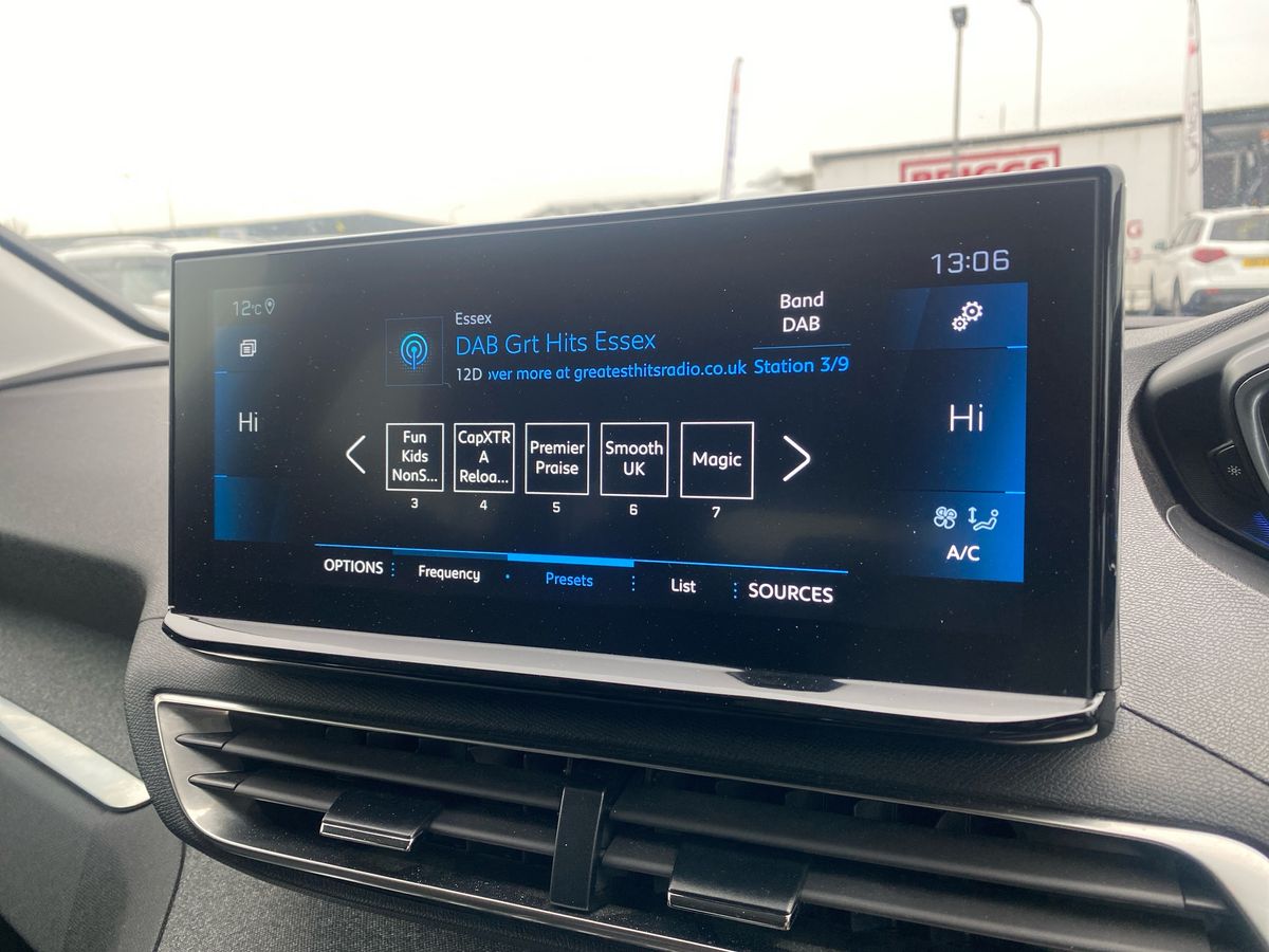 Used Peugeot 5008 2022 for sale - 76748853: Photo 16