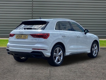 Used Audi Q3 2018 for sale - 78920339: Photo