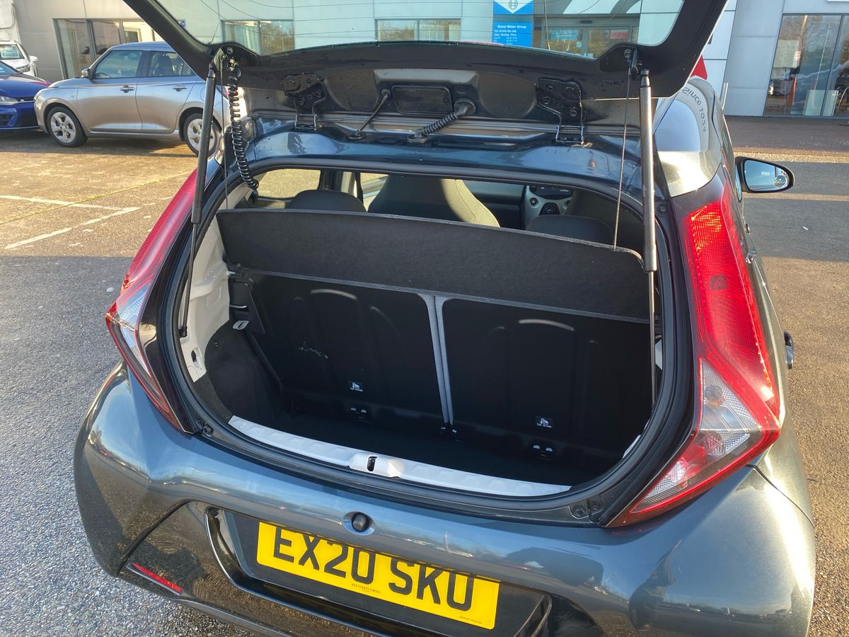 Used Toyota AYGO 2020 for sale - 77125611: Photo 22