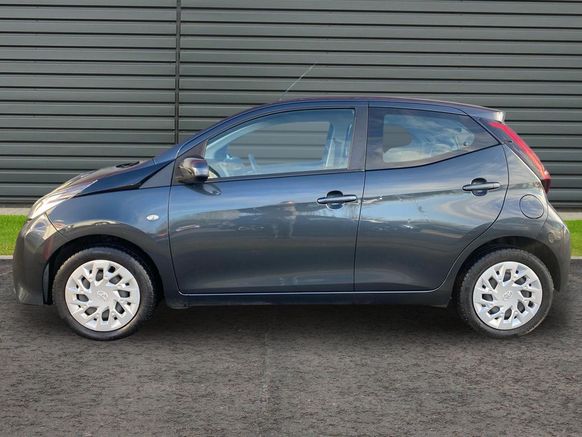 Used Toyota AYGO 2020 for sale - 77125611: Photo 6