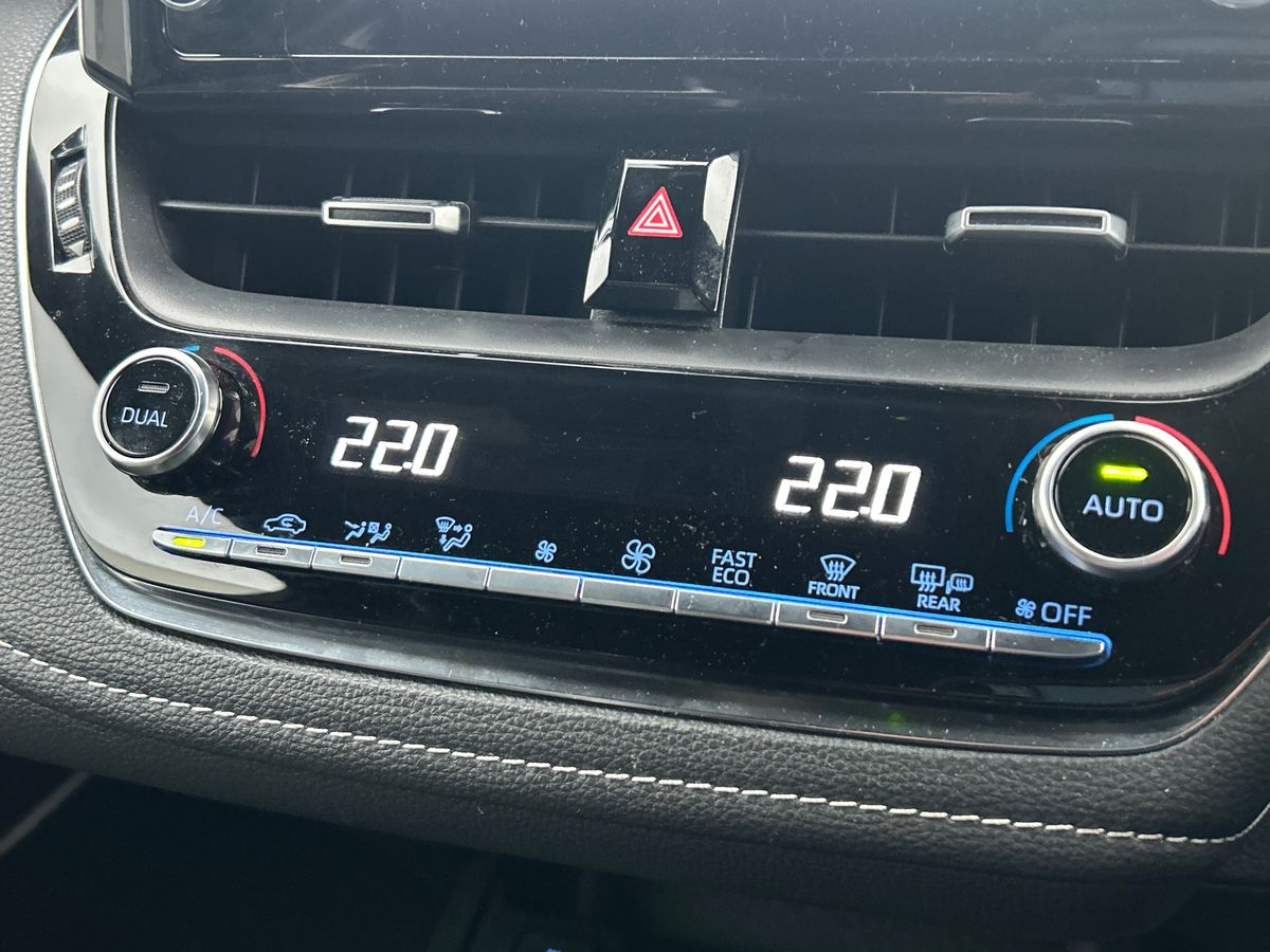 Used Toyota Corolla 2021 for sale - 76757342: Photo 14