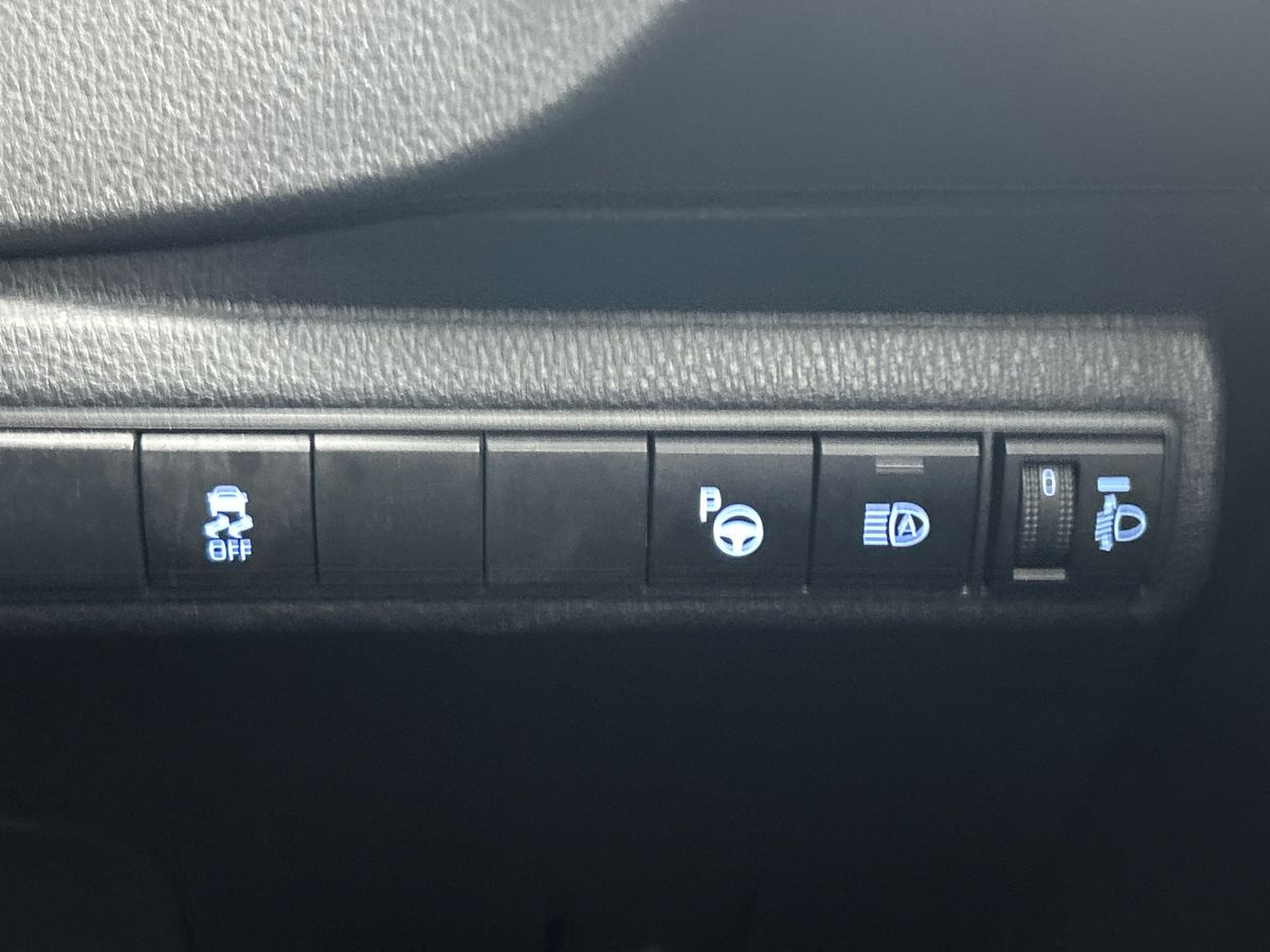 Used Toyota Corolla 2021 for sale - 76757342: Photo 24