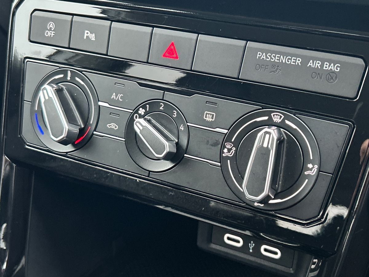 Used Volkswagen T-Cross 2023 for sale - 76980688: Photo 14