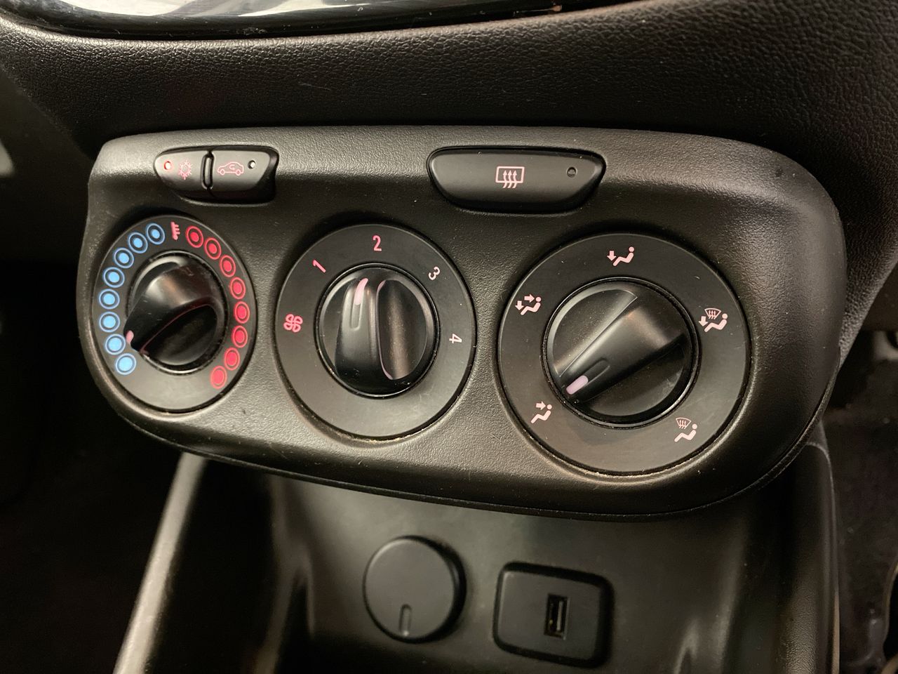 Used Vauxhall Corsa 2019 for sale - 76461489: Photo 20