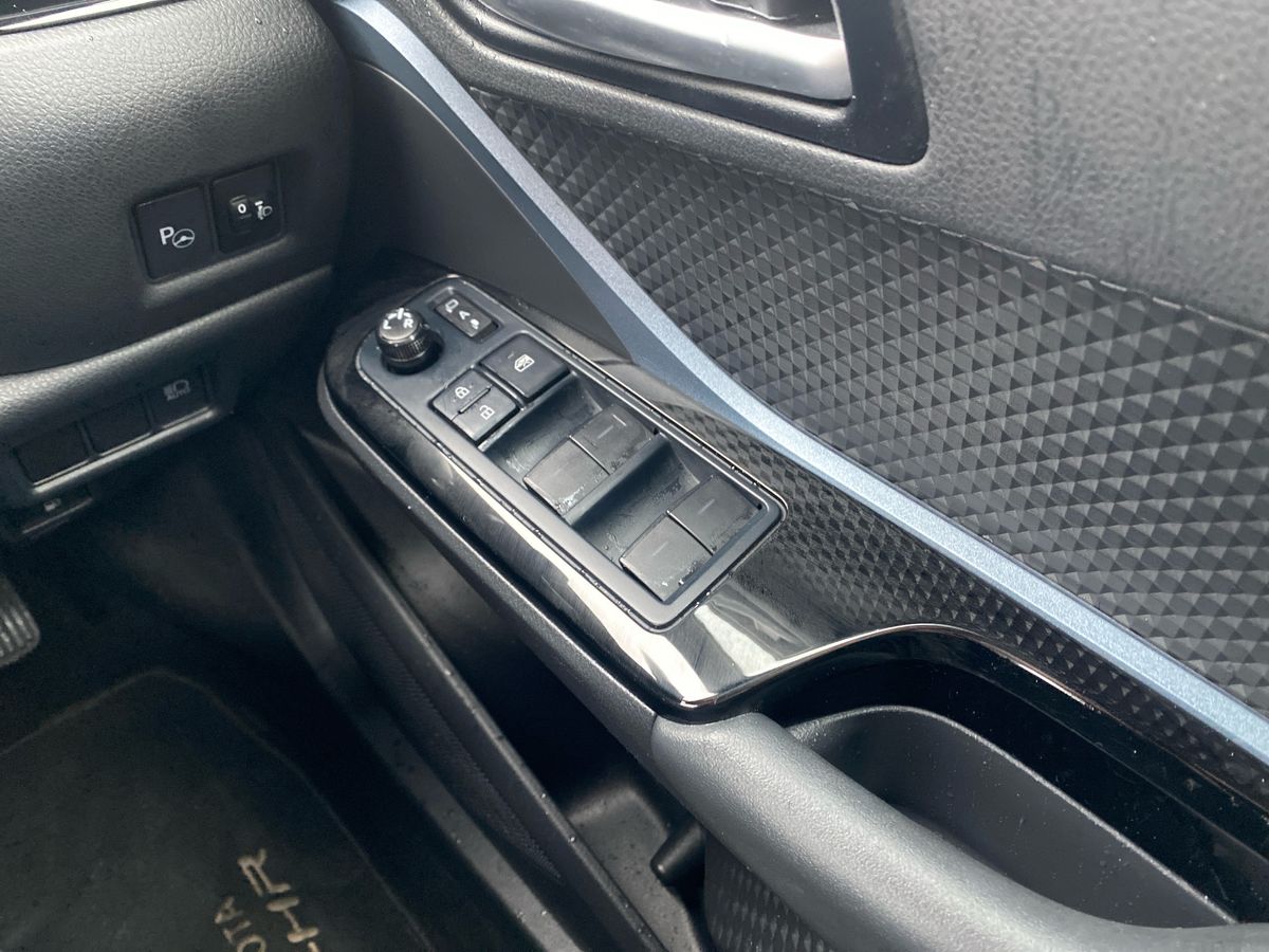 Used Toyota C-HR 2022 for sale - 77034174: Photo 15