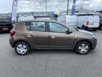 Used Dacia Sandero 2019 for sale - 74832517: Photo