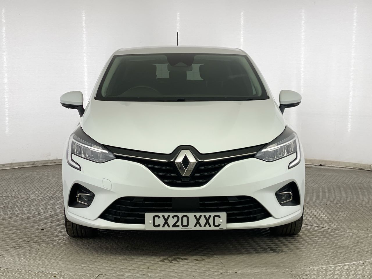 Used Renault Clio 2020 for sale - 76461504: Photo 2