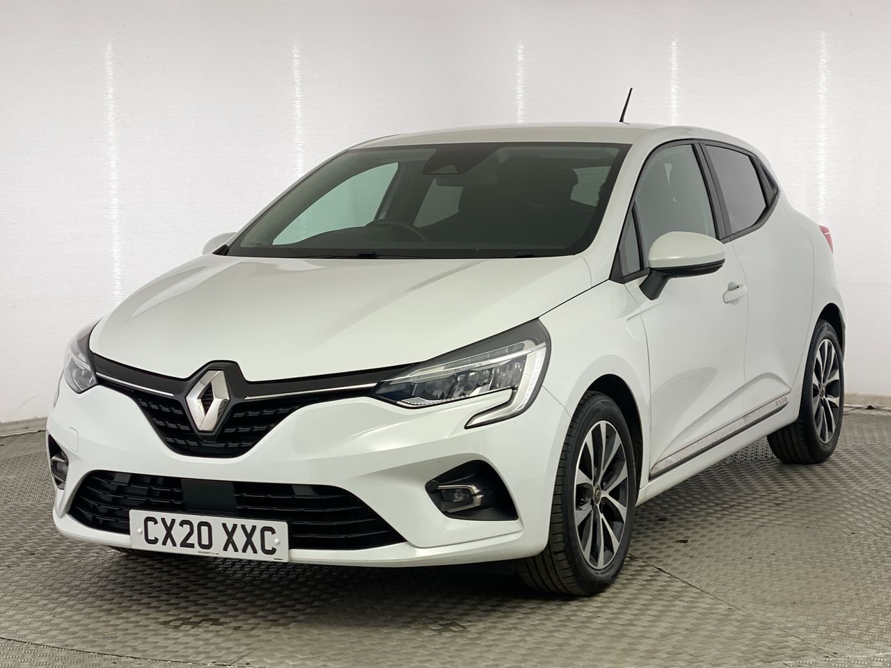 Used Renault Clio 2020 for sale - 76461504: Photo 3