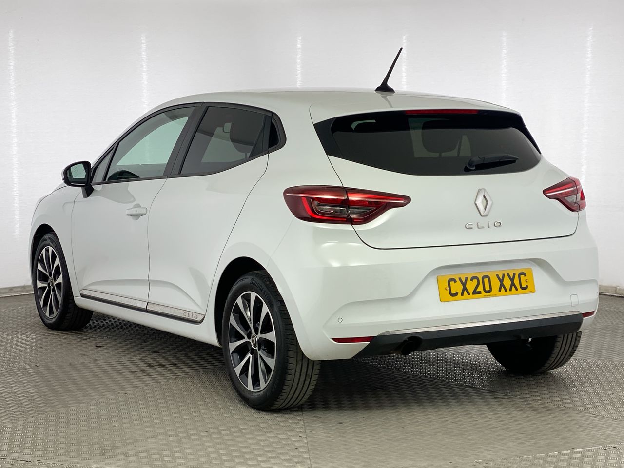 Used Renault Clio 2020 for sale - 76461504: Photo 5