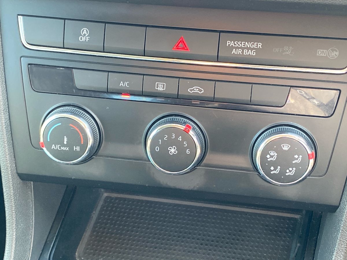 Used SEAT Leon 2019 for sale - 77609708: Photo 14