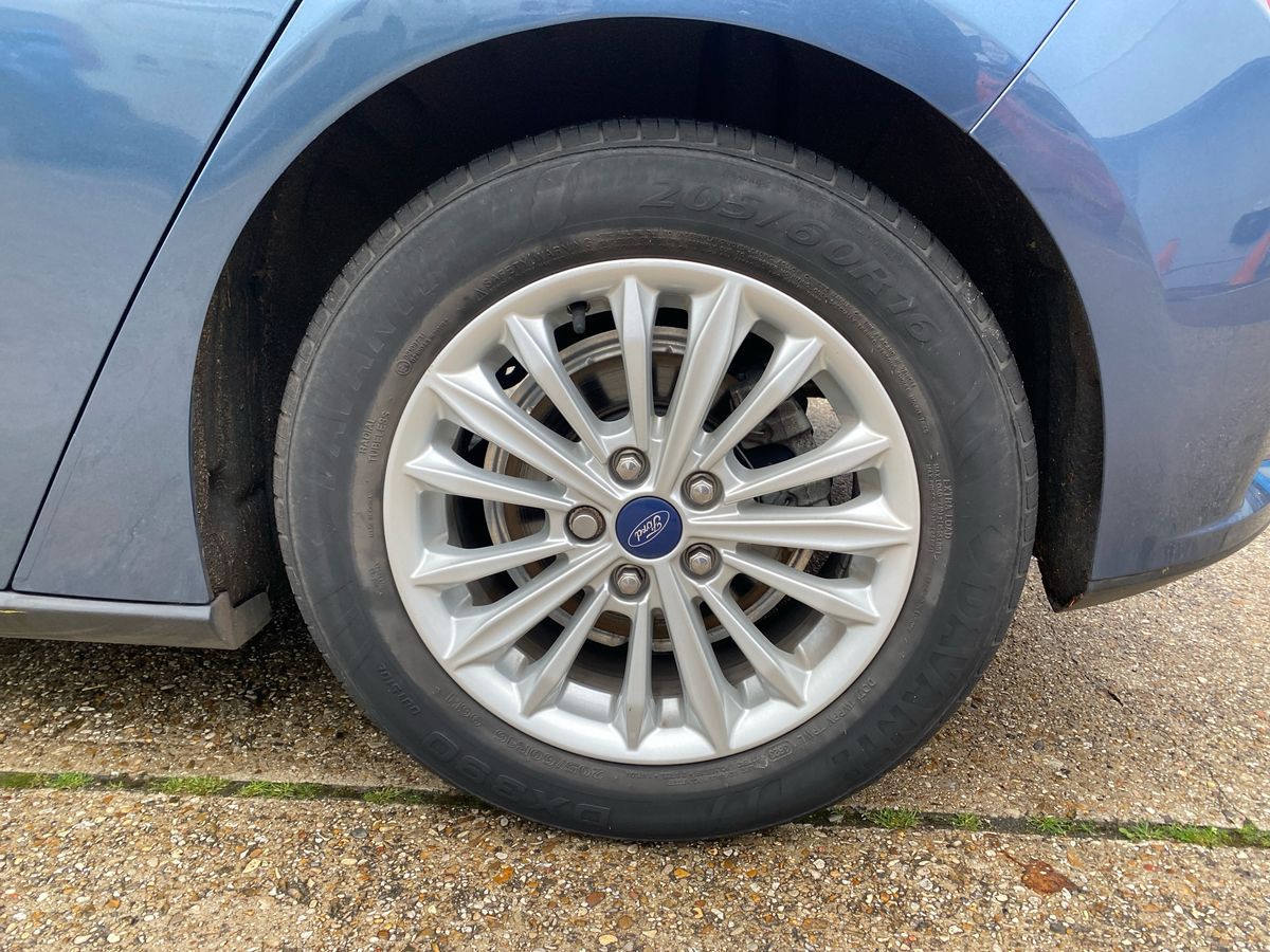 Used Ford Focus 2021 for sale - 76853665: Photo 25