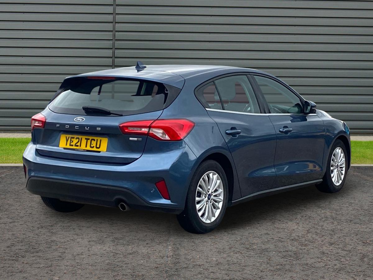 Used Ford Focus 2021 for sale - 76853665: Photo 3